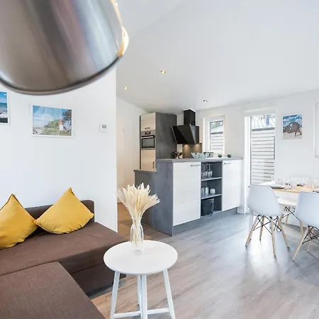 Ostseecamp Luebecker Bucht Passat Mit Kostenfreier Saunanutzung シャルボイツ