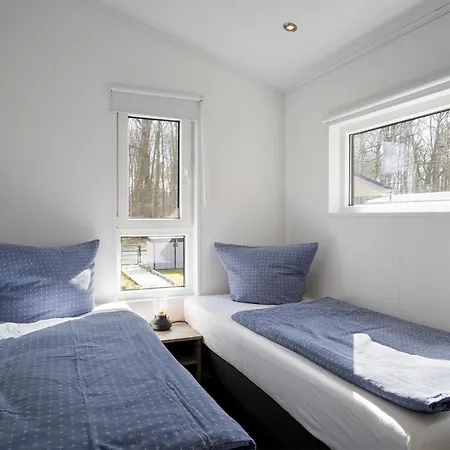 Ostseecamp Luebecker Bucht Passat Mit Kostenfreier Saunanutzung シャルボイツ